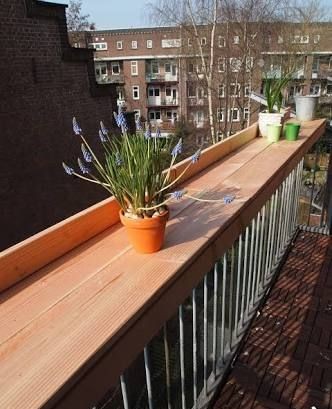 Как превратить незастекленный балкон в патио для летнего отдыха